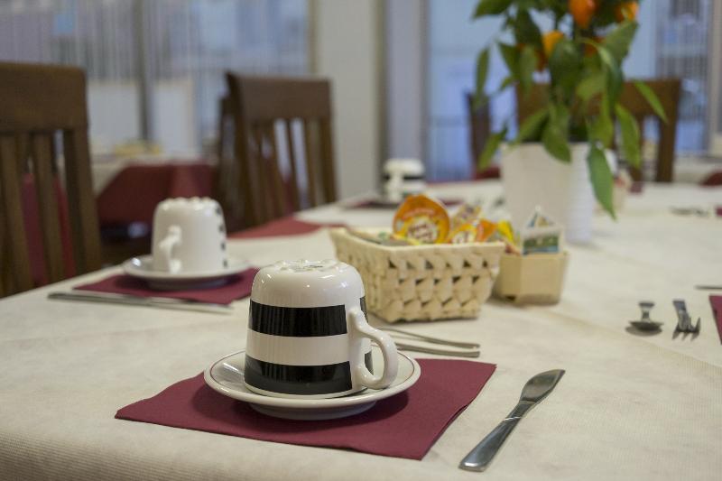 Hotel Lagomaggio Rimini Kültér fotó